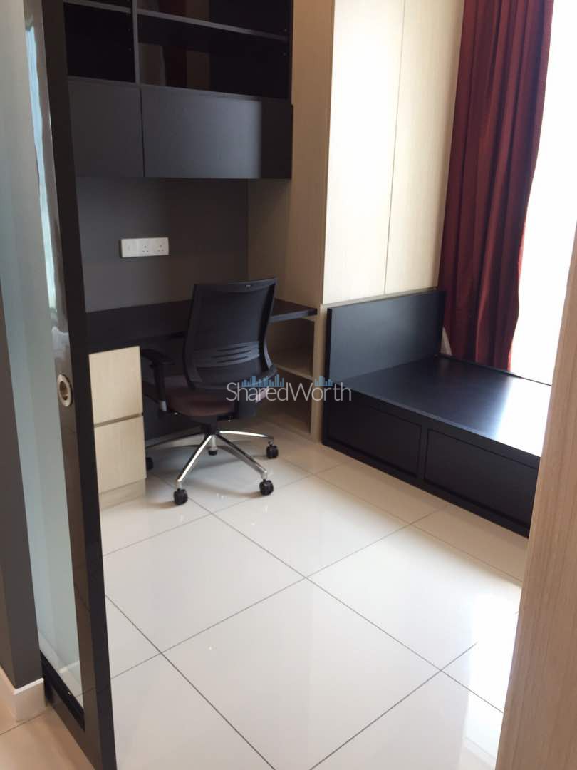 uptown residence 8
